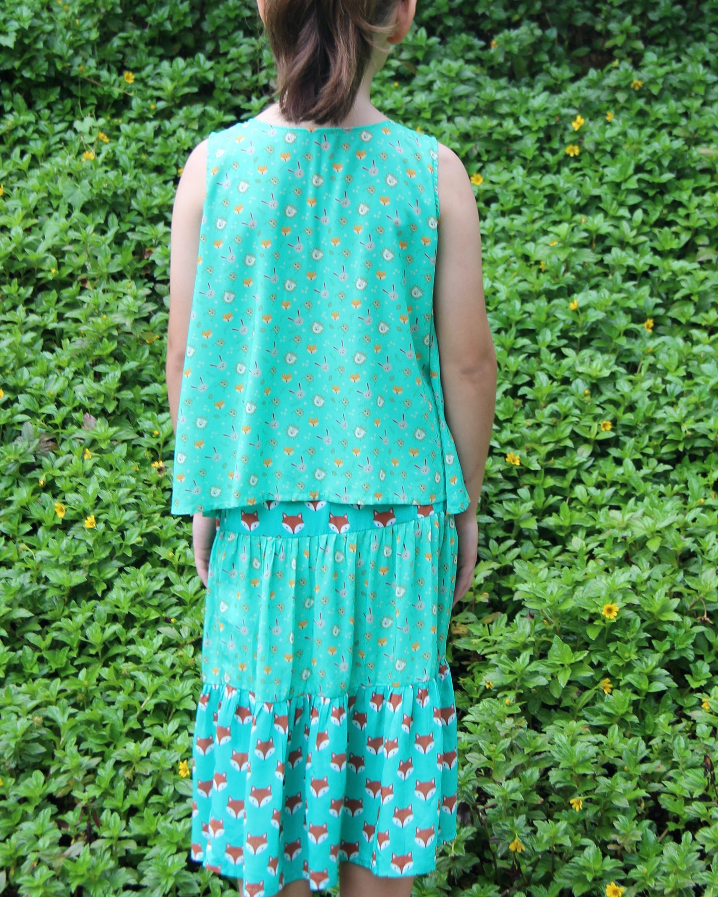 Astrid Top - Animals On Green